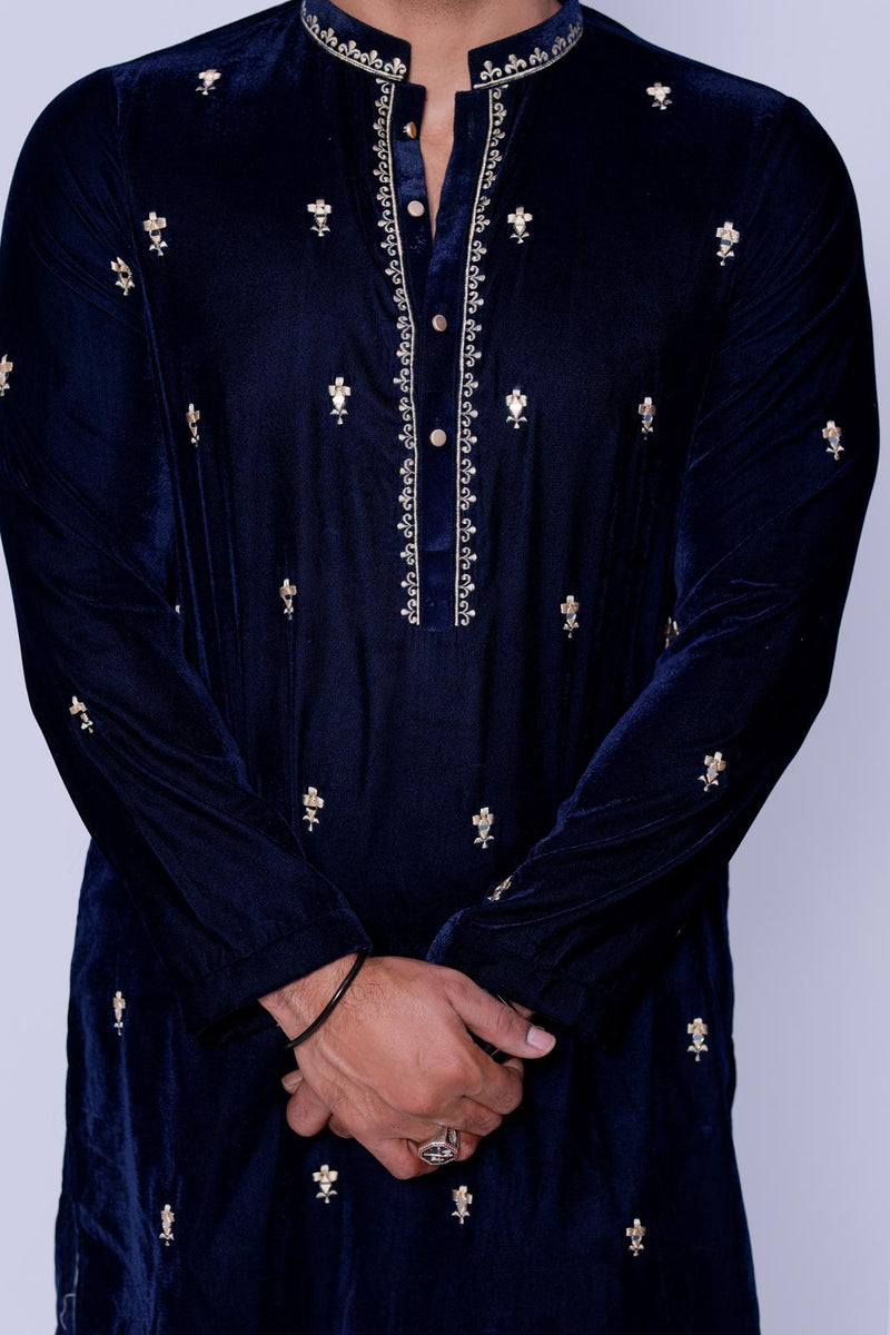 BLUE VELVET EMBROIDERED KURTA WITH PAJAMA.